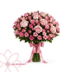 دسته گل عروس رز مینیاتوری کد 005 با ترکیب رز هلندی و مینیاتوری صورتی در طراحی گرد و روبان ساتن صورتی